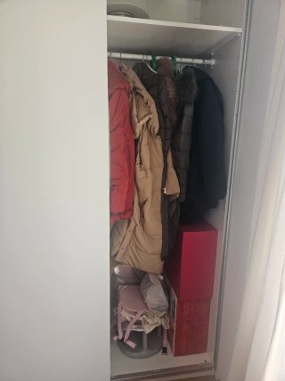 2 Armadi Bianchi Ikea 375 euro ciascuno