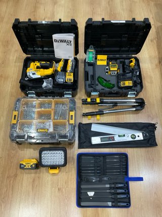 Lote Profesional DEWALT para taller