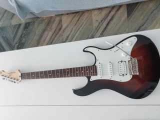 Guitarra Eléctrica Yamaha Pacifica 112J OVS