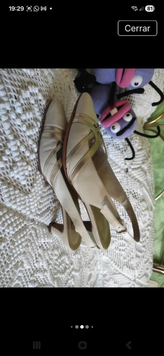 Zapatos abiertos Zinetti beige/dorado