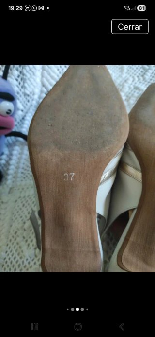 Zapatos abiertos Zinetti beige/dorado
