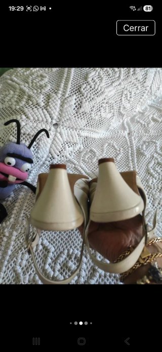 Zapatos abiertos Zinetti beige/dorado