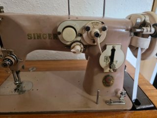 Máquina de coser Singer