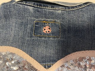 Chaqueta vaquera Levi's custom corazón lentejuelas