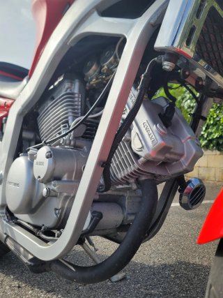 Hyosung Comet 125 - 3700km