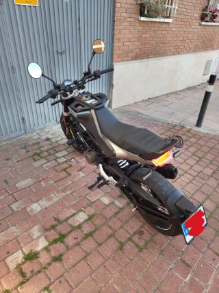 Husqvarna Svartpilen 125