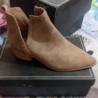 Botas Beige/Marrón con Tachuelas
