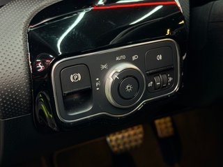 MERCEDES-BENZ CLASE A A220D 190 CV AMG LINE