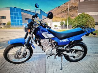 CAGIVA TRIAL 350 1982, ZONGSHEN 125  Y CAN AM 250.