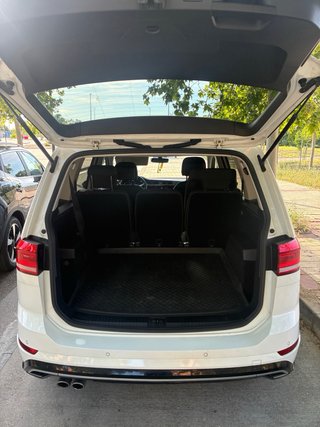 Volkswagen Touran Sport DSG 2.0 R-line
