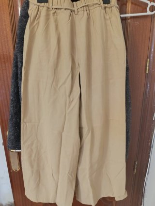 Pantalón recto Mango Talla M Beige