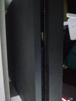PS4 500GB + mando original + cables