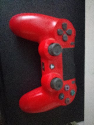 PS4 500GB + mando original + cables