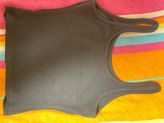 Camiseta deportiva Alo negra