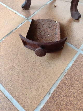 Estufa antigua de hierro fundido