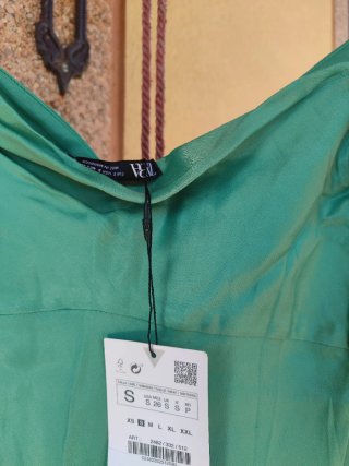 Vestido verde fiesta tirantes joya