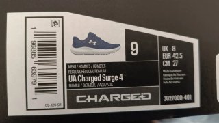 2 pares de zapatillas Under Armour a estrenar.