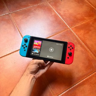 Nintendo Switch Original + Smash Bros Ultimate