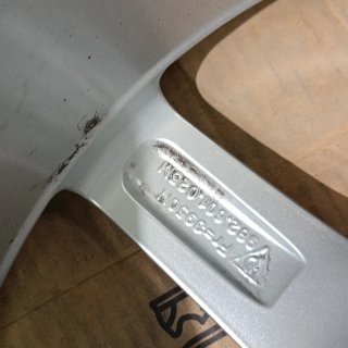 Llantas Porsche Boxster Cayman R 18" 718 982