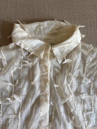 Blusa Zara blanca con detalles