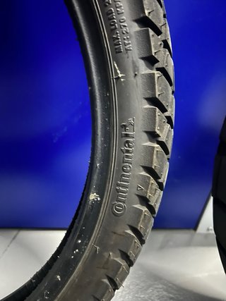 Neumáticos Continental TKC 70 Rocks