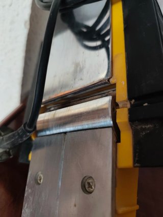 Cepillo Eléctrico Einhell BEH 600
