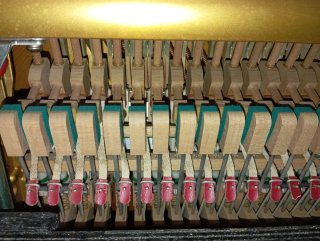 Piano Acústico Vertical Yamaha U1 H