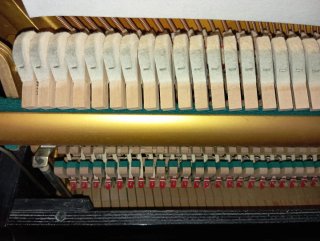 Piano Acústico Vertical Yamaha U1 H