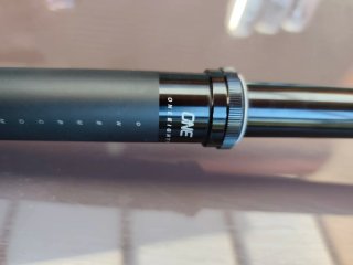 Tija telescópica ONEUP V3 180mm + sillín