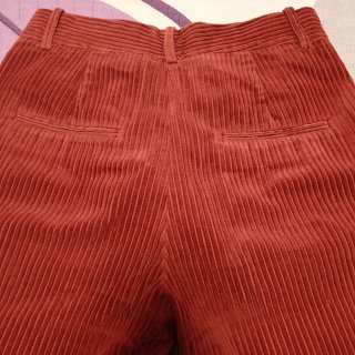 Pantalón de pana ancho rojo