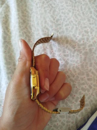 Reloj Casio Dorado
