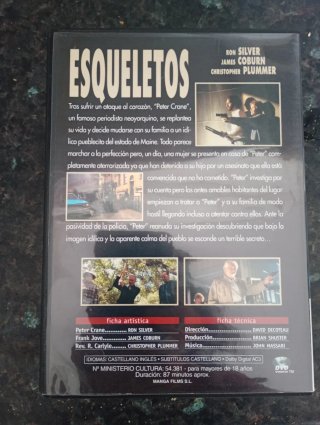 DVD Esqueletos (Suspense/Terror)