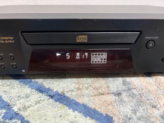 REPRODUCTOR CD SONY CDP XE370