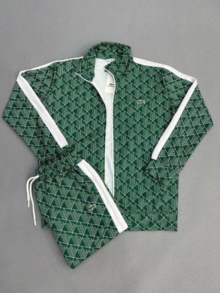 Conjunto deportivo Lacoste gris y blanco