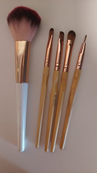 Set 5 Brochas y pinceles de Maquillaje