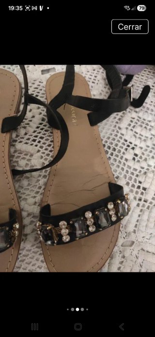 Sandalias Yessica adornos plateados