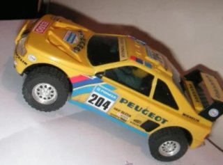 Scalextric Peugeot 405 Dakar