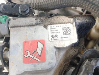 Ahk motor opel vivaro c furgoneta 2.0 otolp1077076