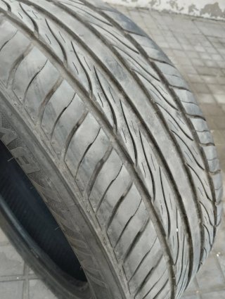 Neumático 235/55ZR17 103W