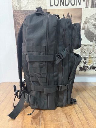 Mochila Táctica Militar Trekking Negra 50L.