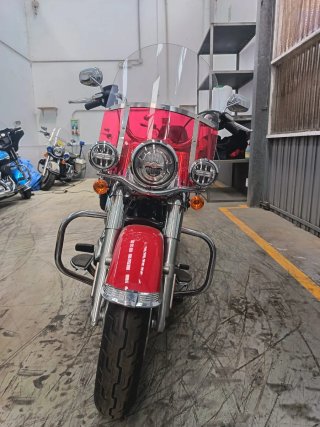 Harley-Davidson Hydra Glide Revival