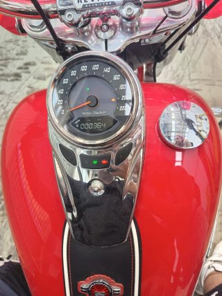 Harley-Davidson Hydra Glide Revival