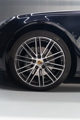 Porsche Panamera 2020
