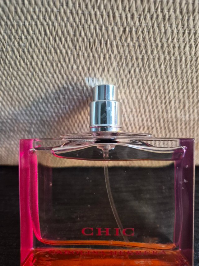 Eau de Parfum CHIC Carolina Herrera