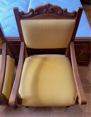 Camera da letto in legno massello