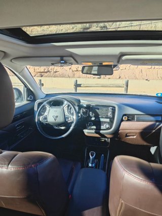 Mitsubishi Outlander 2016