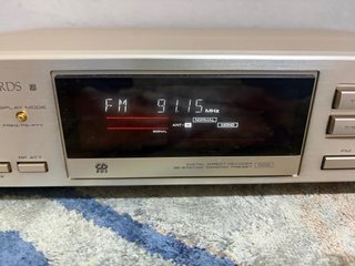SINTONIZADOR PIONEER F550RDS