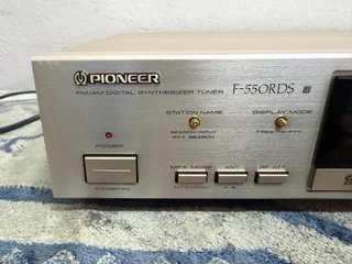 SINTONIZADOR PIONEER F550RDS