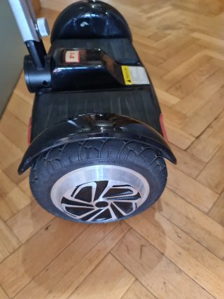 Hoverboard con manillar