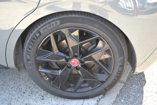 DS DS4 4 E-Tense Performance Line + Aut. 225